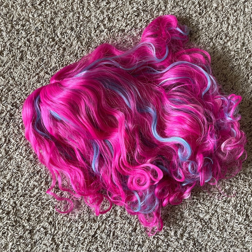 Disney Audrey Descendants Pink and Blue Wig One Size
